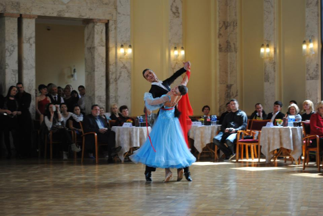 Šokių studija AISTRA ŠOKIUI kviečia pasinerti į gyvenimą šokių ritmu