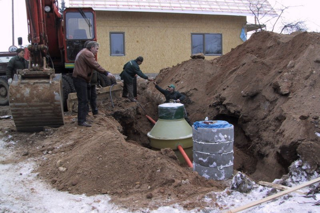 Buitinių nuotekų šalinimo sistemos: Kaip pasirinkti optimaliausią nuotekų šalinimo sistemos variantą?