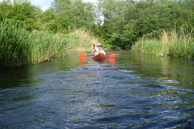 Plaukimas baidarėmis Strėvos upe: aktyvios pramogos Kaišiadorių raj.