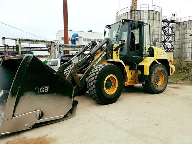 DPF, EGR, AdBlue sistemų išjungimas traktoriams bei kitai sunkiajai technikai