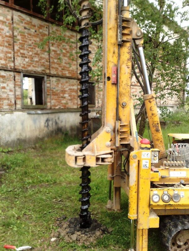 Gręžimo darbai, požeminio vandens paieška, hidrogeologinis ir ekogeologinis žemės gelmių kartografavimas