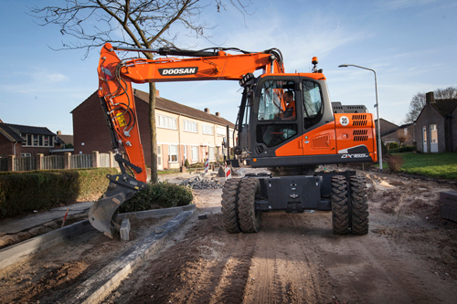 DOOSAN specialioji statybinė technika