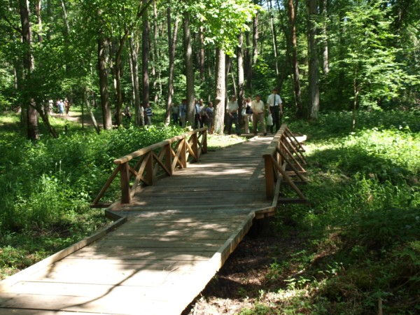 Rozalimo miško parkas ir pažinimo takas