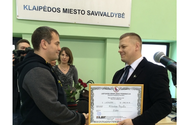 Graplingo rinktinės treneris: Sportas ugdo visuomenę rūpintis Lietuva ir kovoti už ją