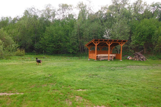 LIUTONIŲ BAIDARIŲ CENTRAS -  baidarių nuoma plaukimui Strėvos upe, apgyvendinimas Degučių kaimo turizmo sodyboje