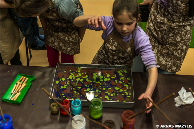 MEDA PROJECT, VŠĮ Ebru Art studija - Ebru tapymas ant vandens