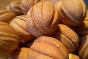Sausainių – Riešutėlių keptuvė MIGIRIS – Lietuviška kokybė